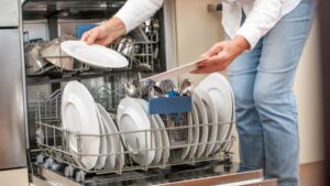 Eco-friendly Dishwashing: Detergent Sheets to Create a Greener Kitchen
