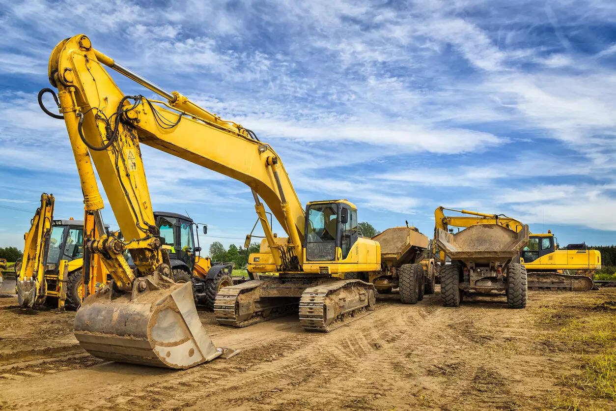 The Hidden Value of Working With an Experienced Construction Equipment Dealer